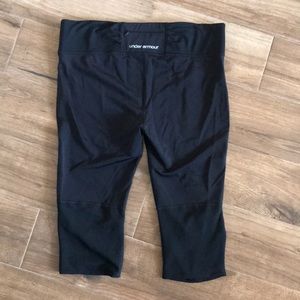 Under Armour Heat Gear Compression Workout Capri